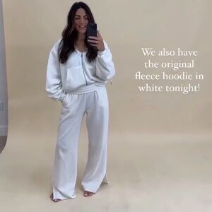 White two piece sweat set